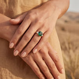 Berthe | Bague avec une pierre verte