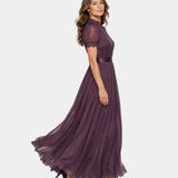 Tiphaine | Robe avec décolleté et finitions en dentelle de chiffon