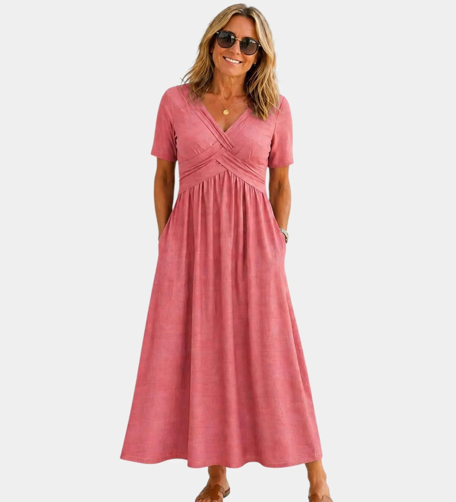 Adriennette | Robe avec décolleté en V croisé et poches